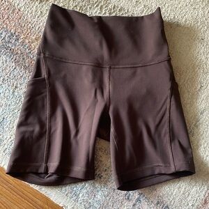 Lululemon bike shorts 6 inch inseam